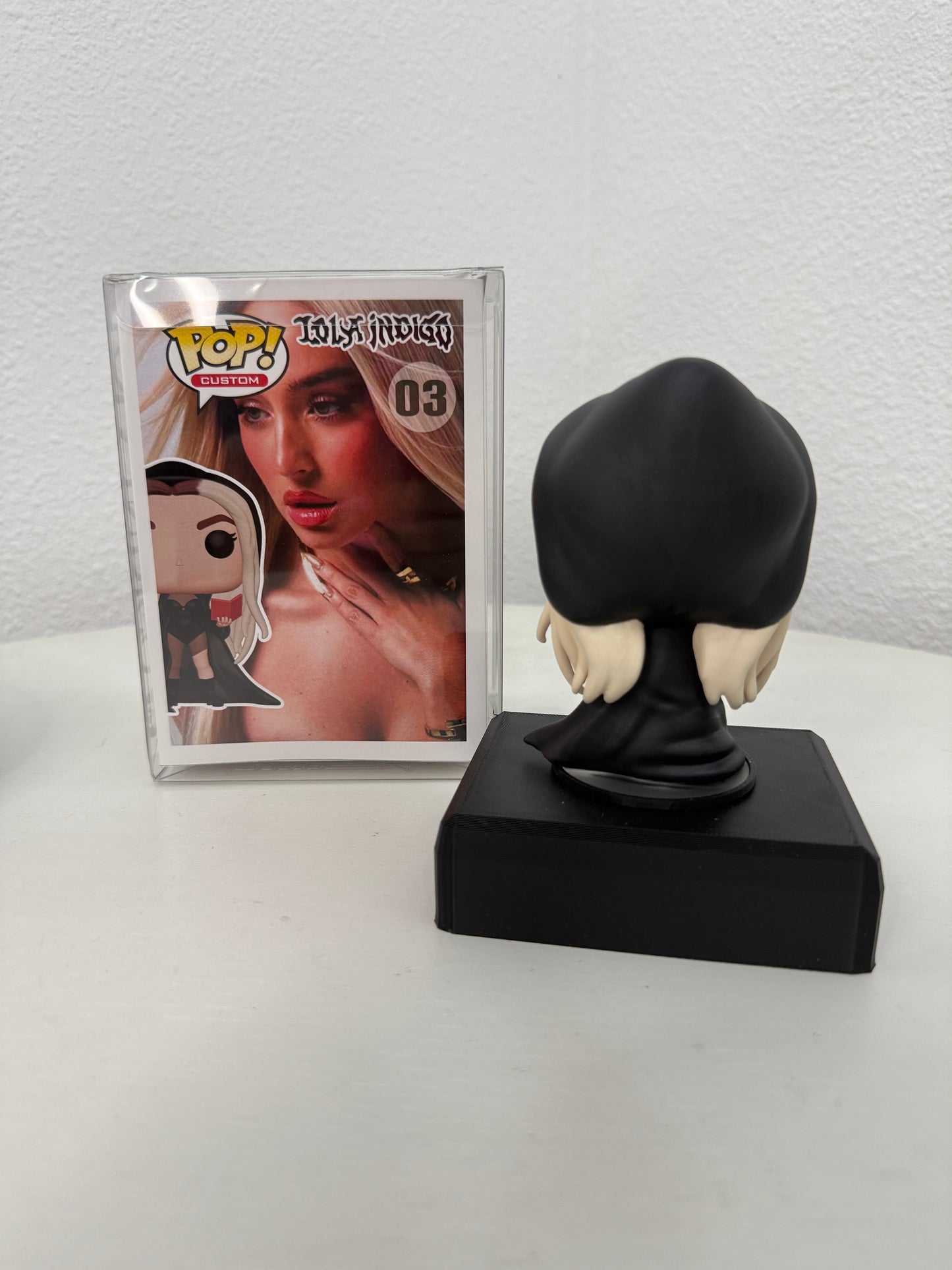 Lola Indigo Pop